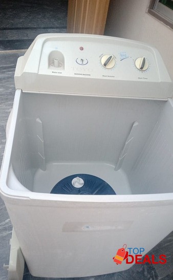 Toyo plastic body washing machine
